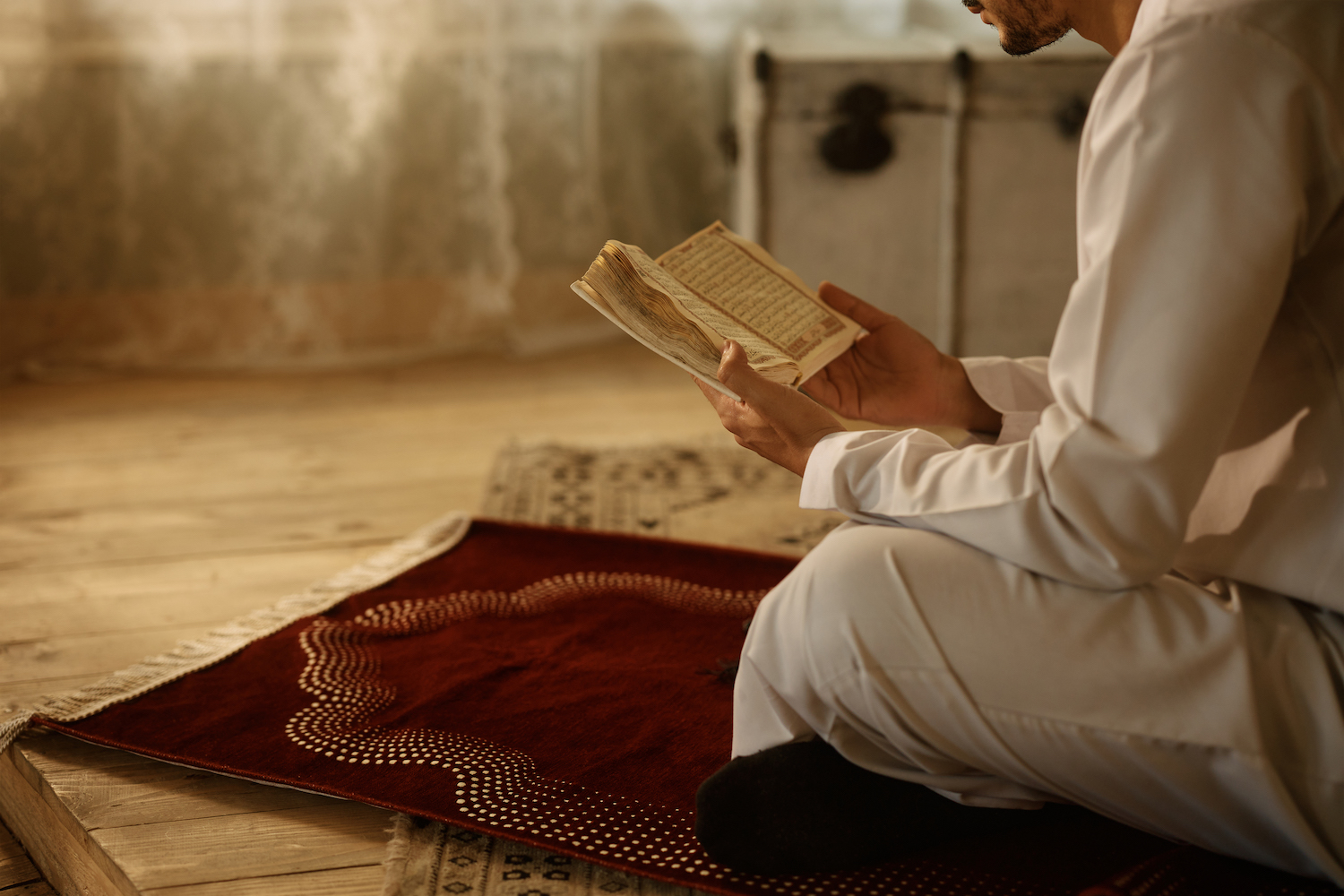 Menemukan Kedamaian Melalui Membaca Al-Qur’an
